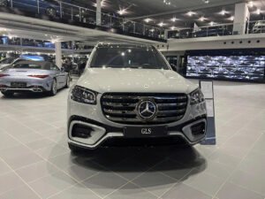 Read more about the article Mercedes-Benz GLS 450 Facelift 2025: Chuẩn mực mới cho SUV hạng sang cỡ lớn